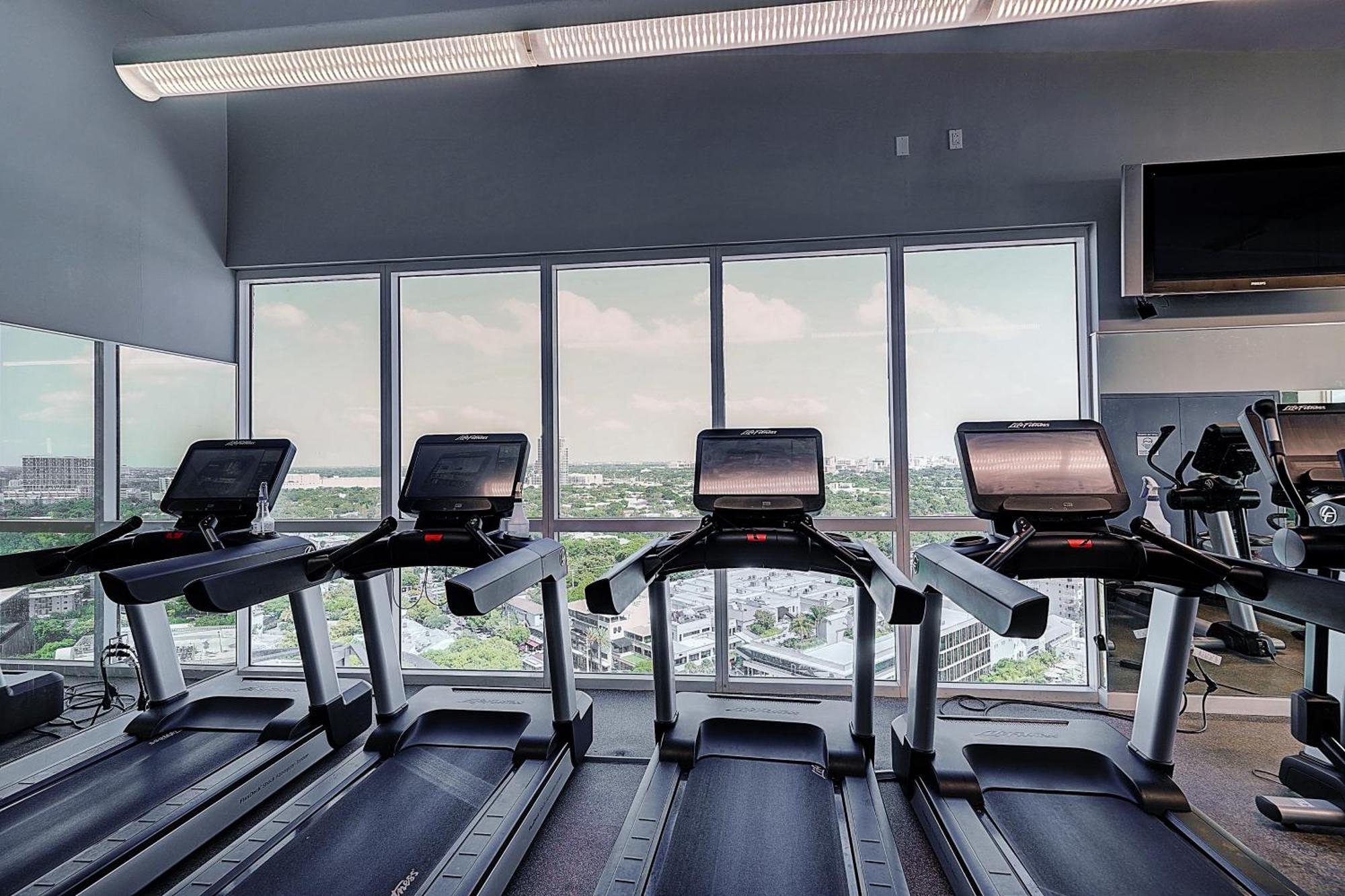 Apartamento Coconut Grove 10th Fl Parking Included *
